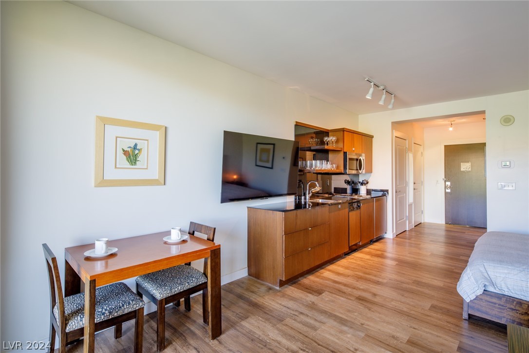 29 Montelago Boulevard 349