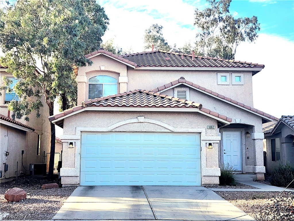 1082 Scarlet Haze Avenue