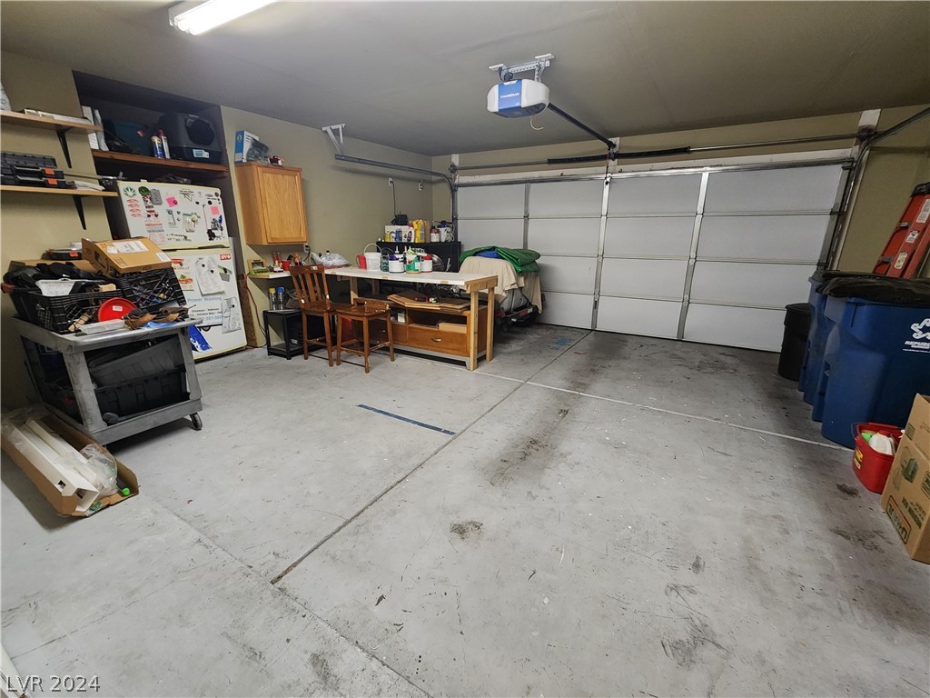 1082 Scarlet Haze Avenue
