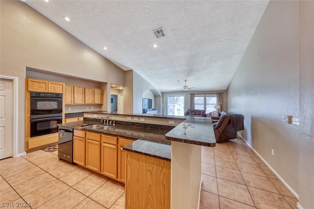 8904 Rusty Rifle Avenue