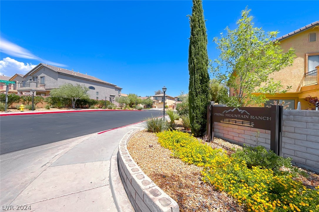 8904 Rusty Rifle Avenue