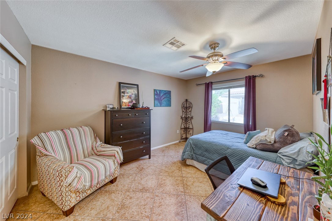 8904 Rusty Rifle Avenue