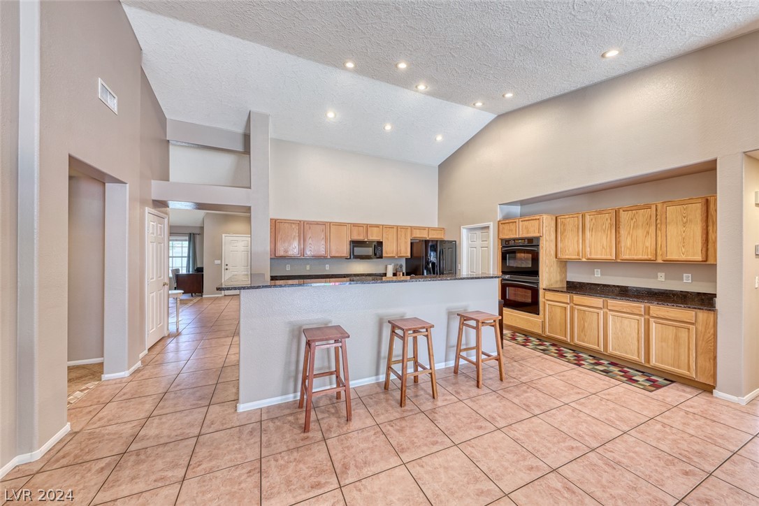 8904 Rusty Rifle Avenue