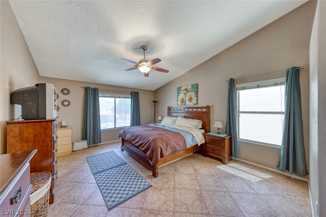 8904 Rusty Rifle Avenue