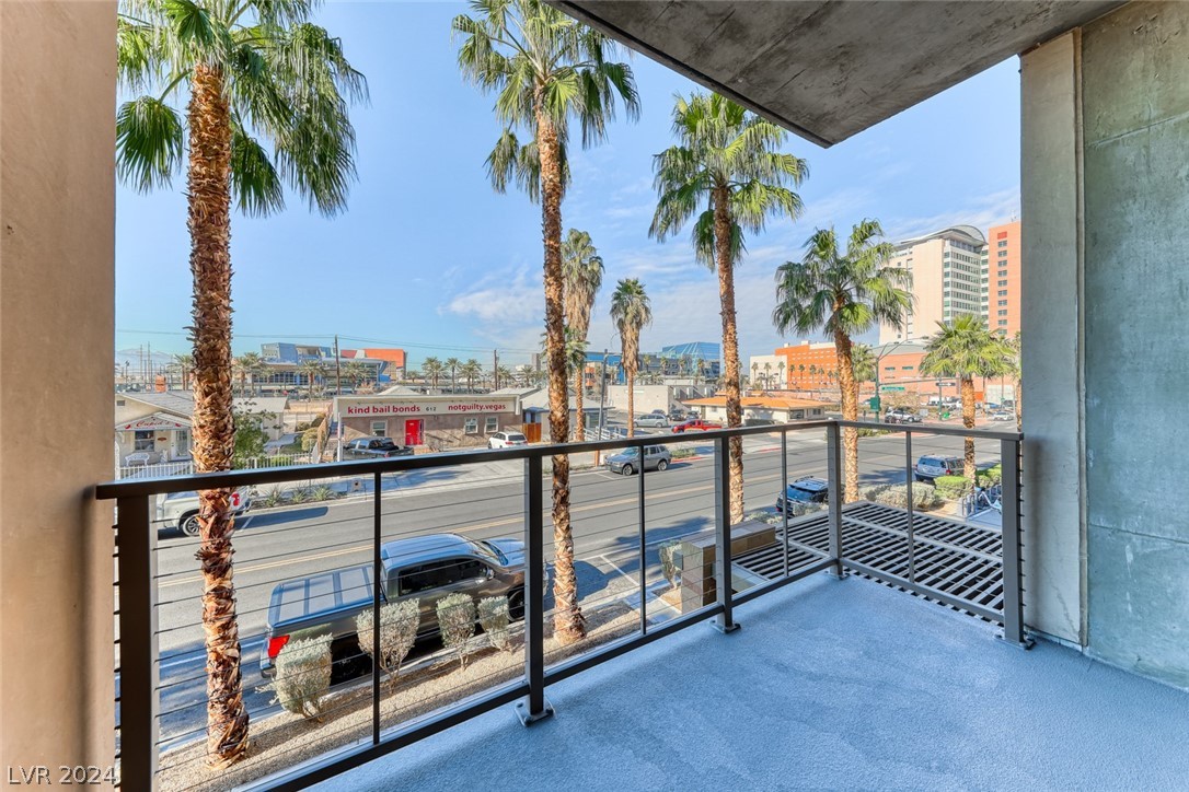 353 East Bonneville Avenue 129