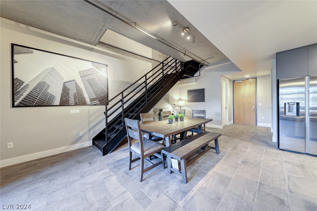 353 East Bonneville Avenue 129