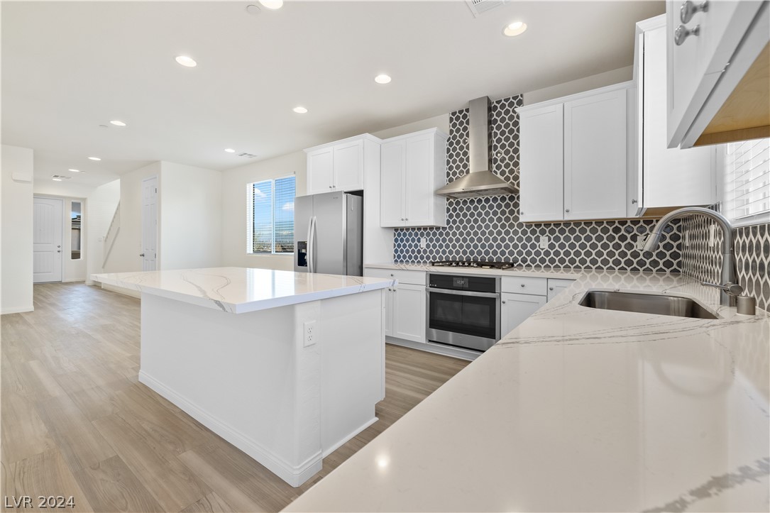 808 Cadence View Way