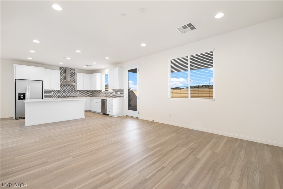 808 Cadence View Way