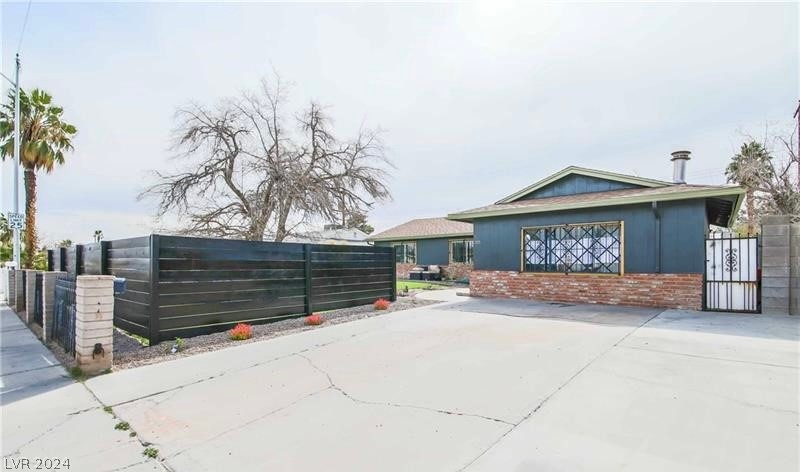 905 Dalton Drive