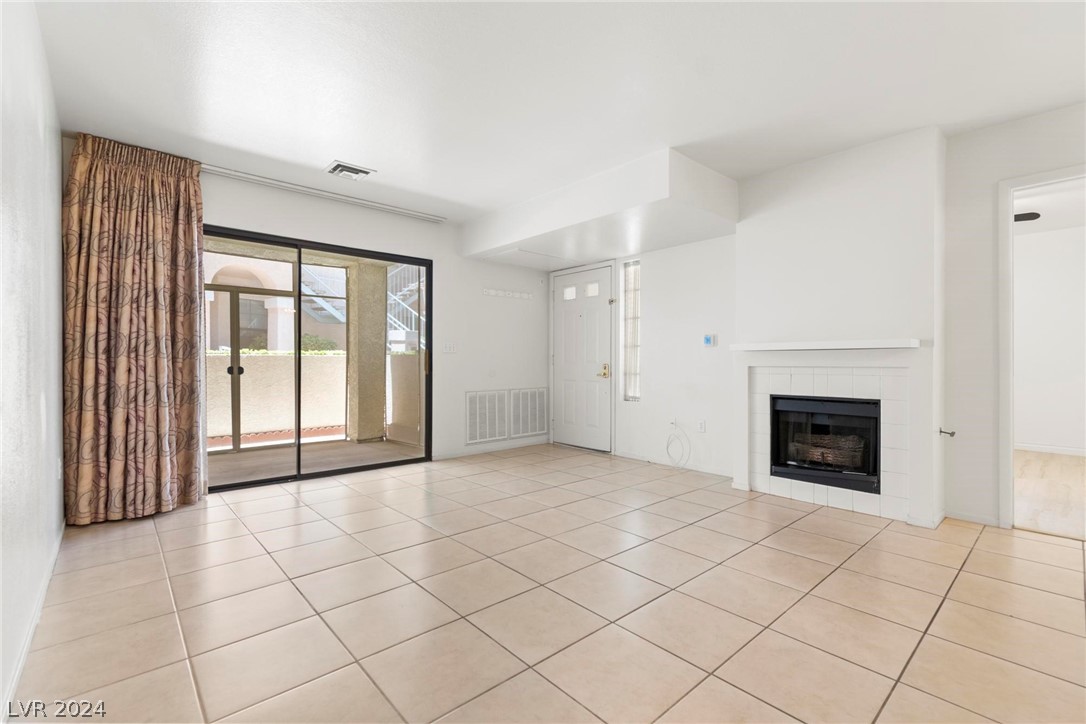 4827 South Torrey Pines Drive 103