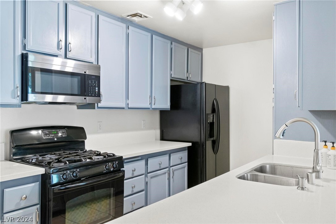 4827 South Torrey Pines Drive 103