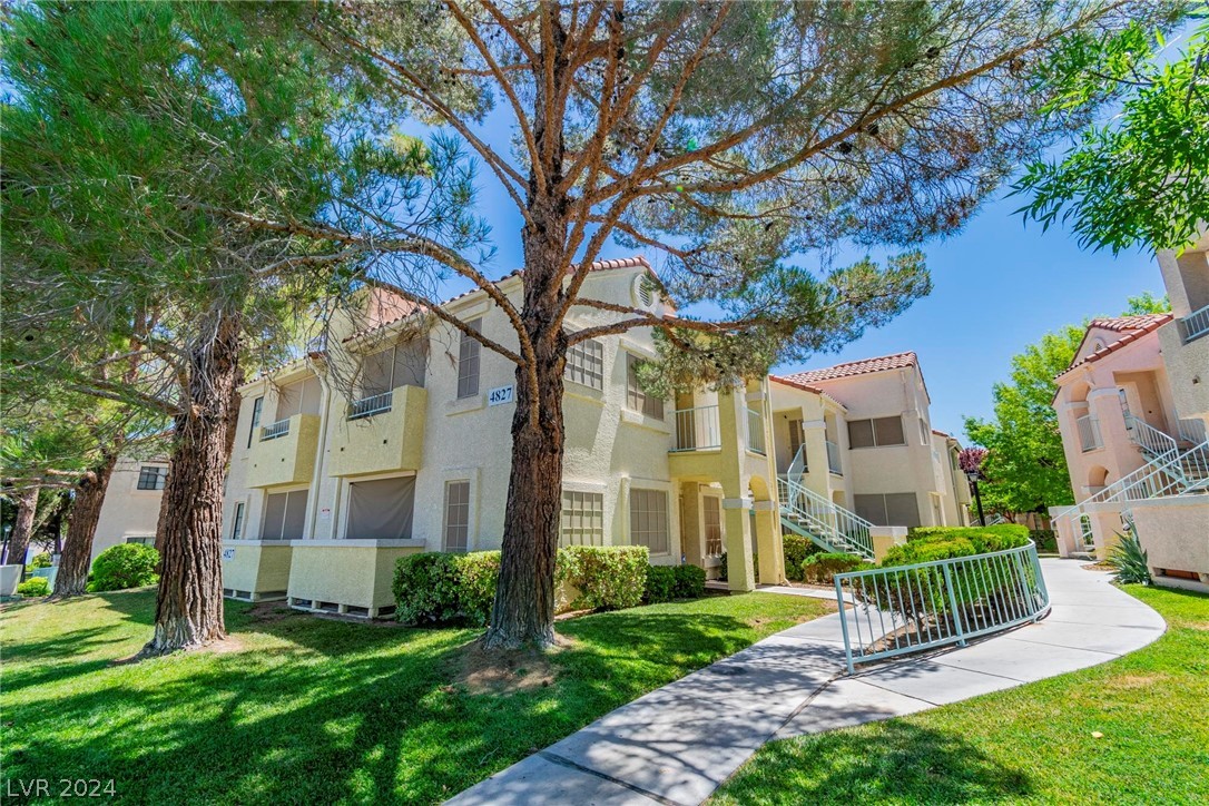 4827 South Torrey Pines Drive 103