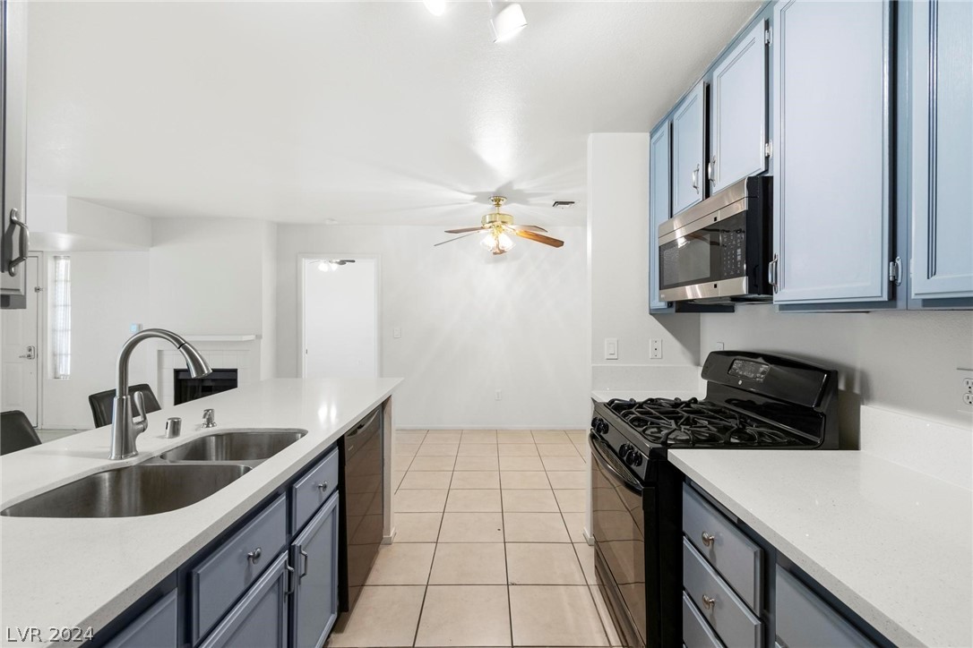4827 South Torrey Pines Drive 103