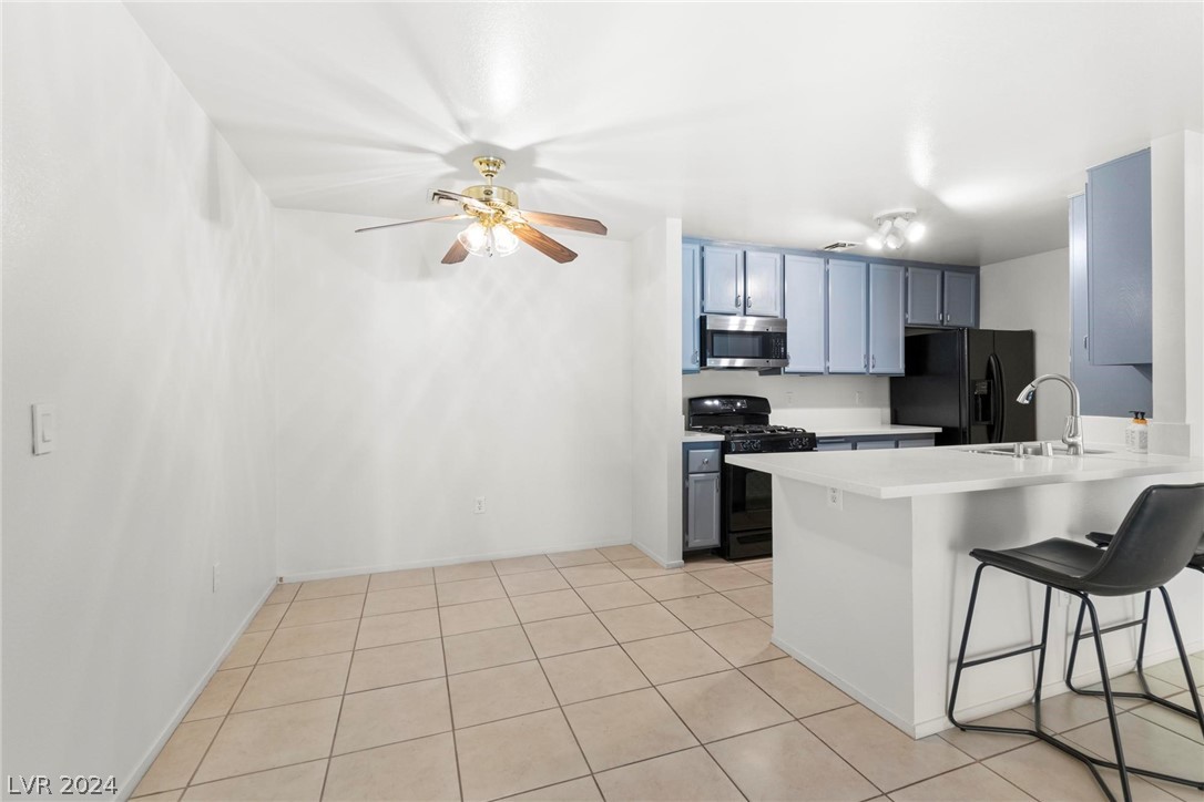 4827 South Torrey Pines Drive 103