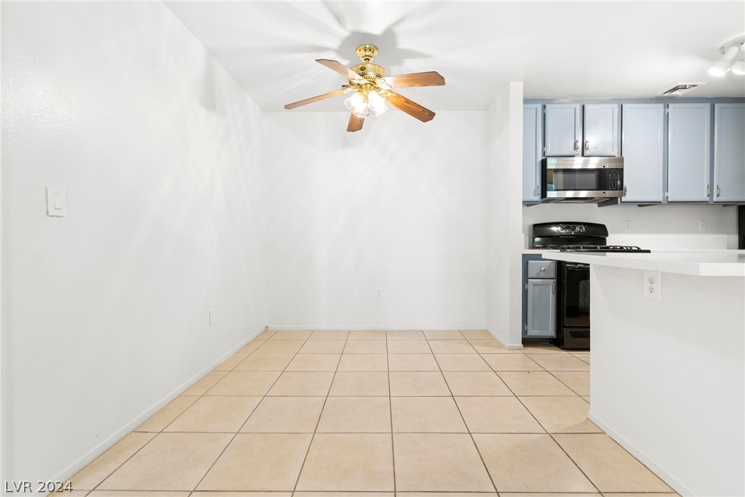 4827 South Torrey Pines Drive 103