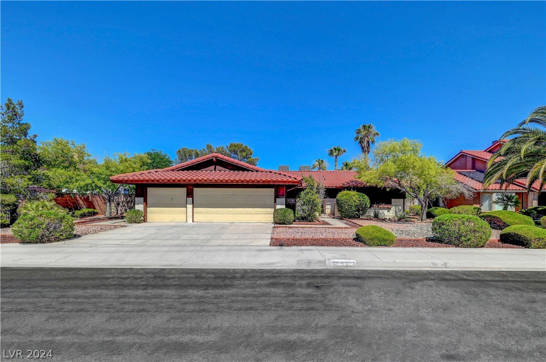 1424 Bamber Drive