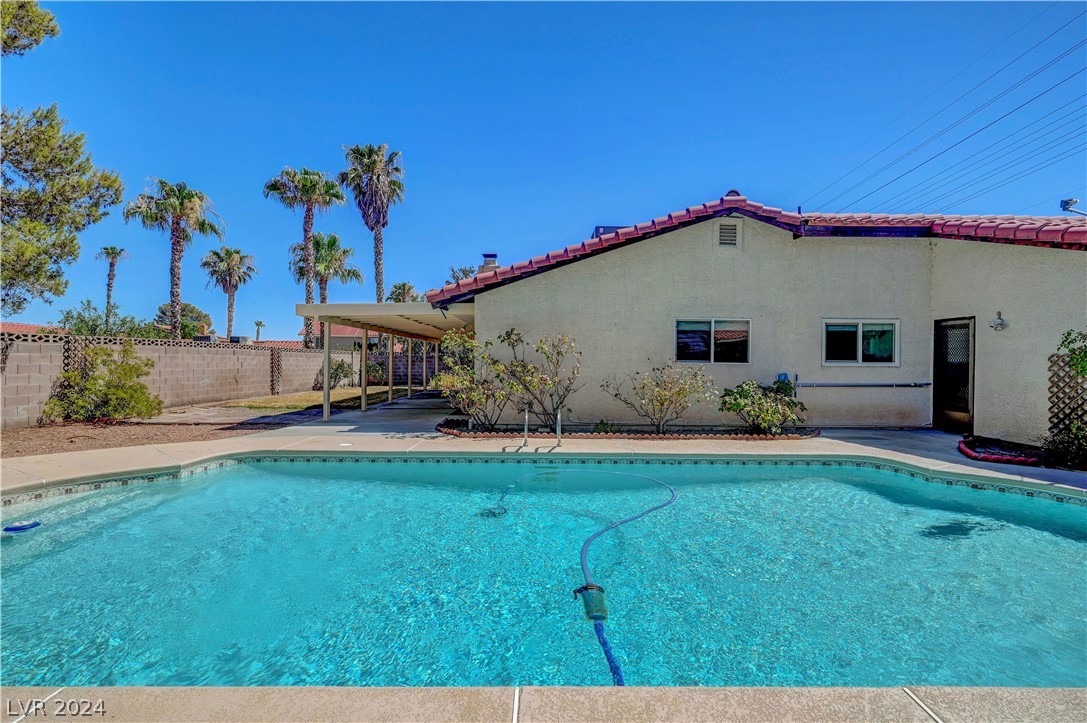 1424 Bamber Drive