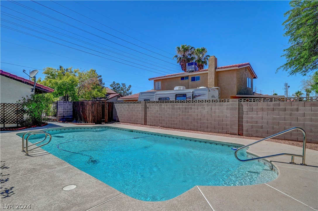 1424 Bamber Drive