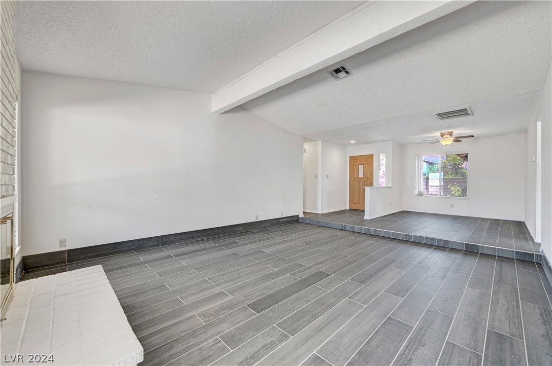 1424 Bamber Drive