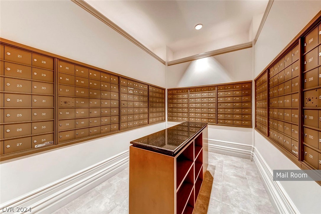 145 East Harmon Avenue 1111