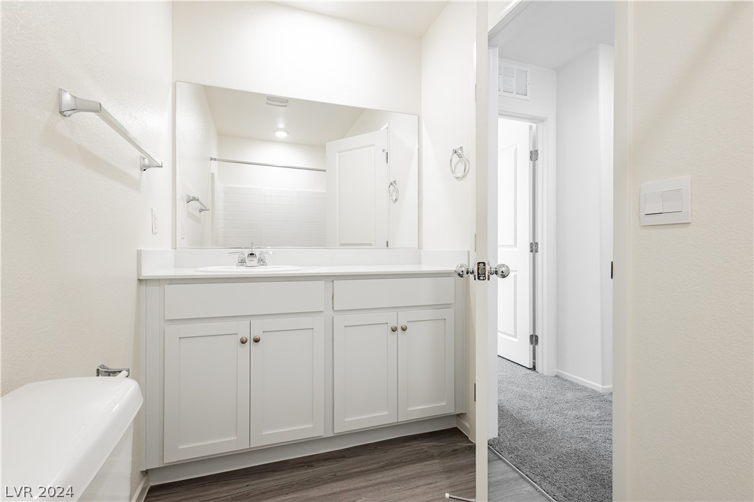 9920 Tangerine Hills Street