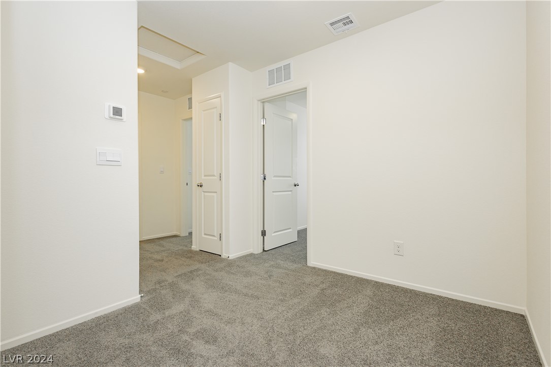 9920 Tangerine Hills Street