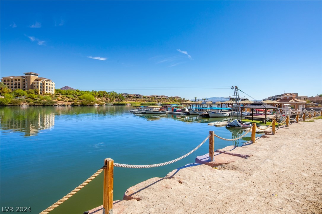 30 Strada Di Villaggio 423