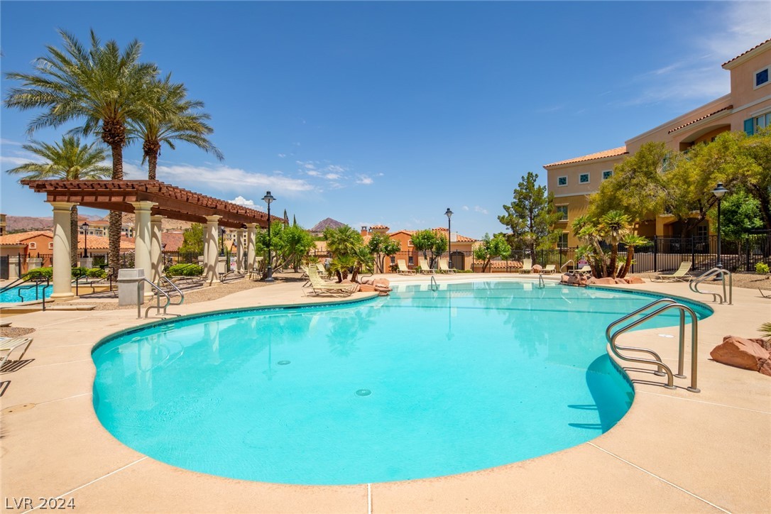 30 Strada Di Villaggio 423