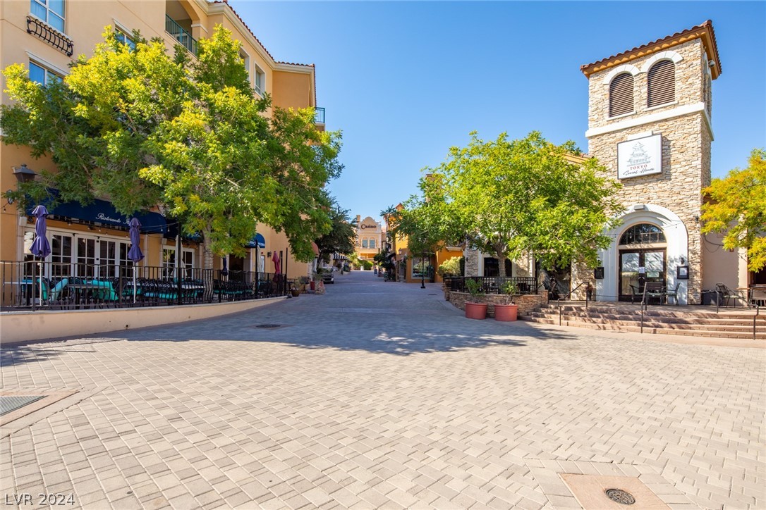 30 Strada Di Villaggio 423