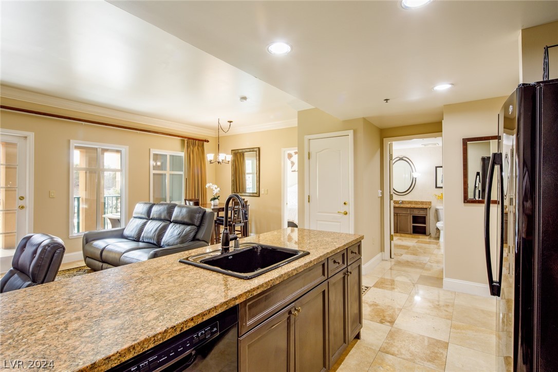 30 Strada Di Villaggio 423