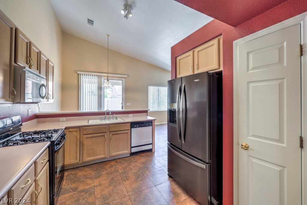 8008 Sky Ridge Road