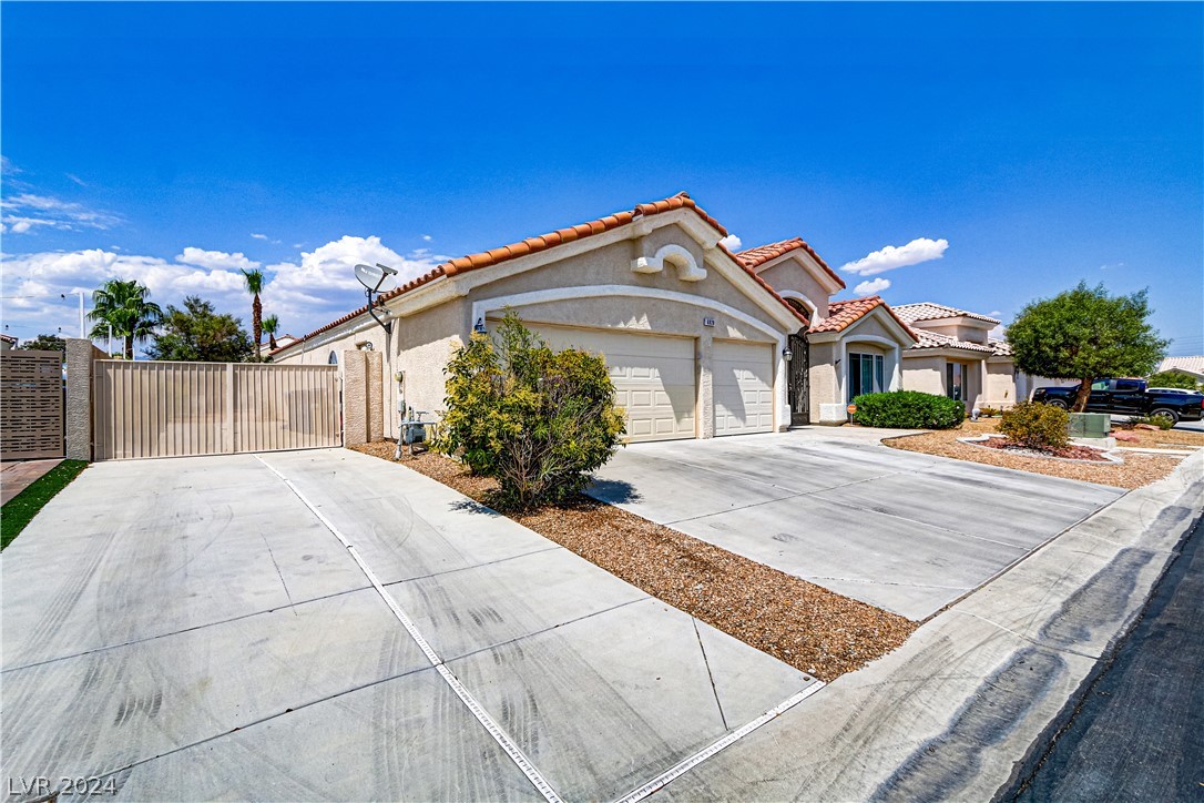 4928 Encore Paradise Avenue