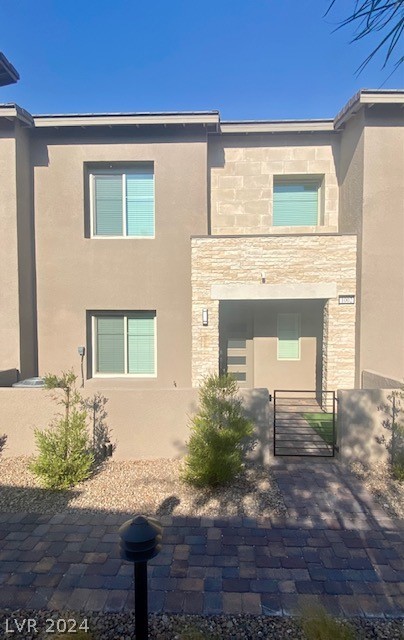 600 North Carriage Hill Drive 1002