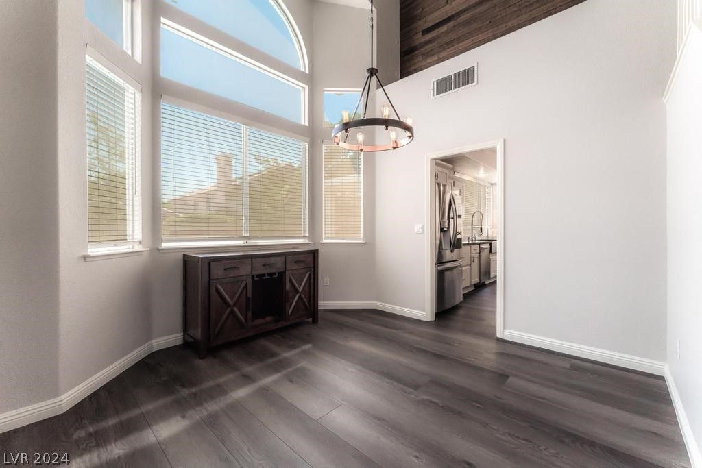 2408 Flower Spring Street