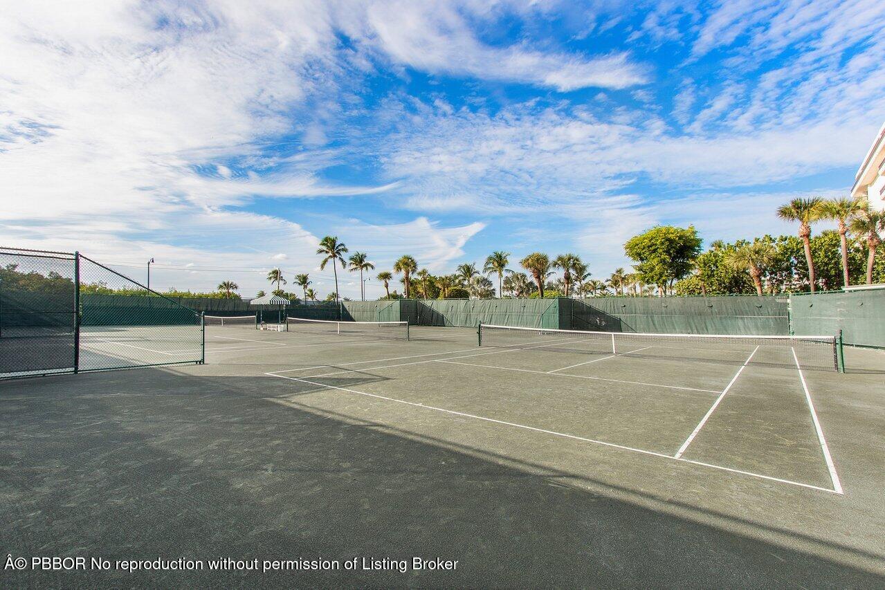 2660 S Ocean Boulevard 703S