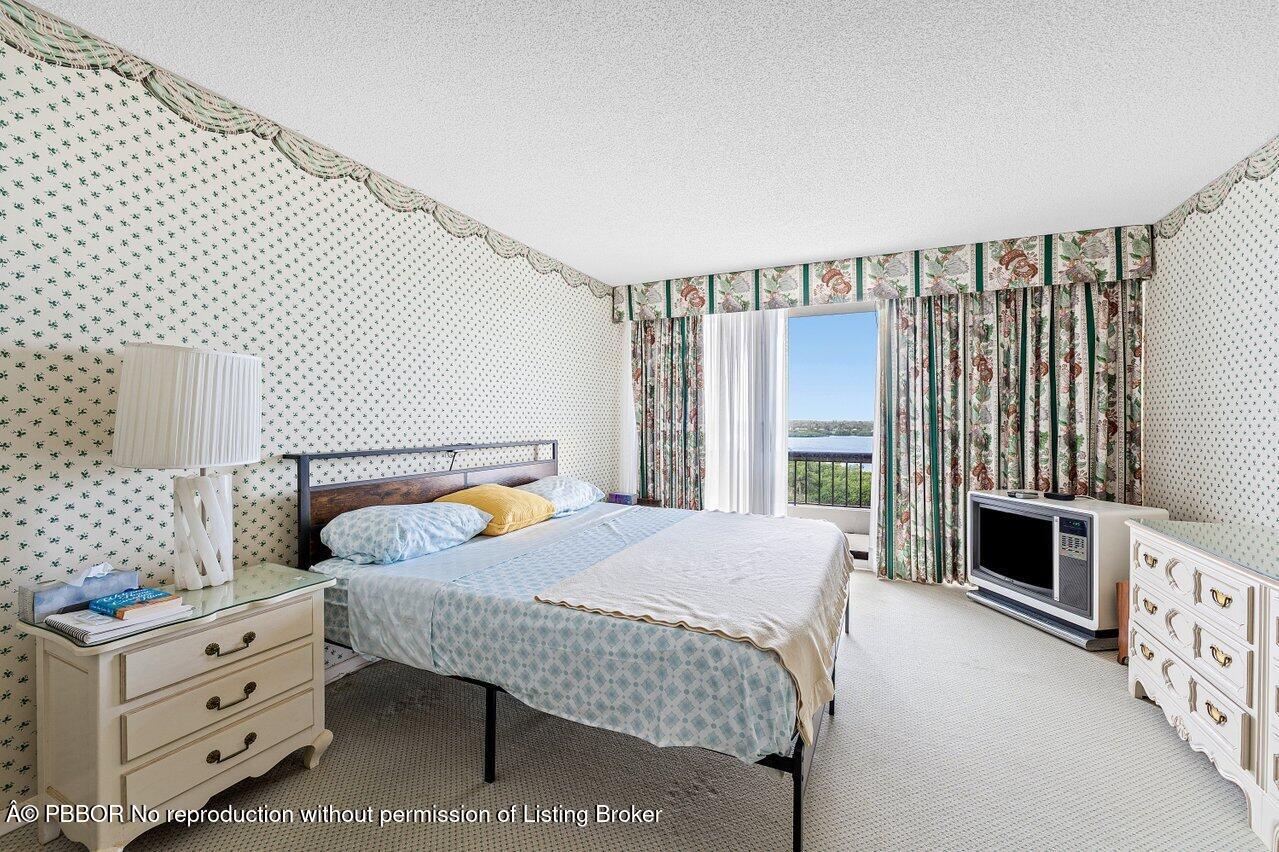 2660 S Ocean Boulevard 703S