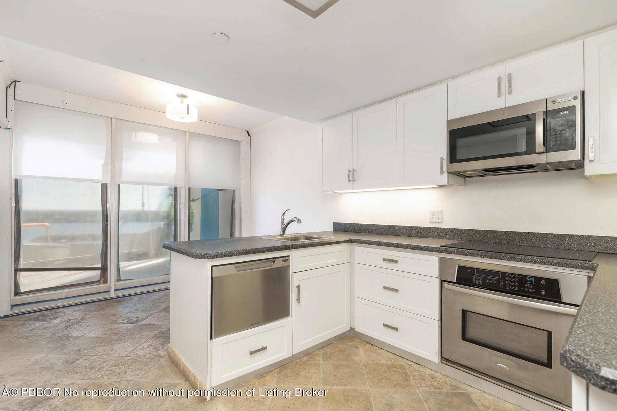 525 S Flagler Drive 9B