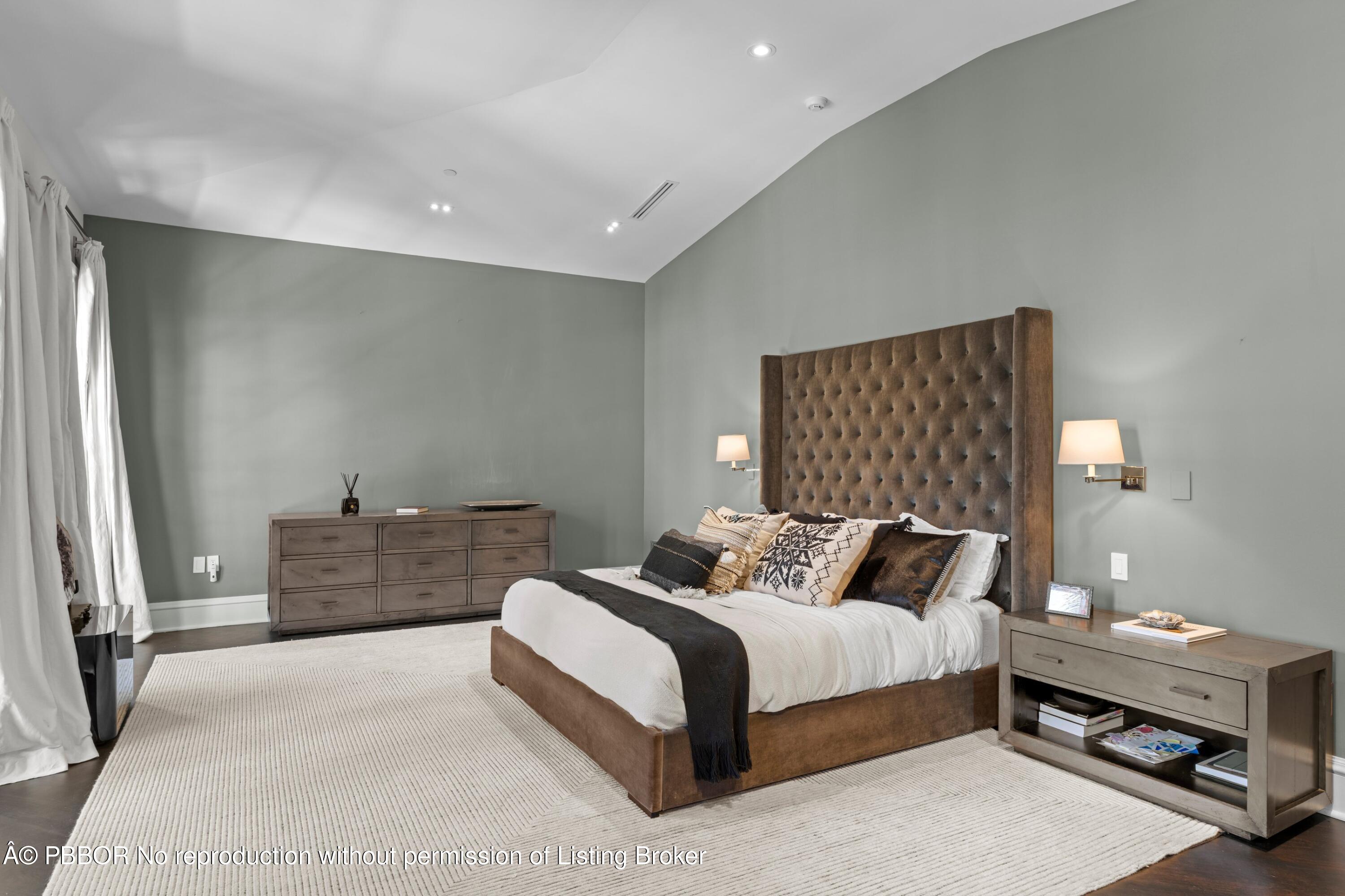 160 Sunset Avenue 160