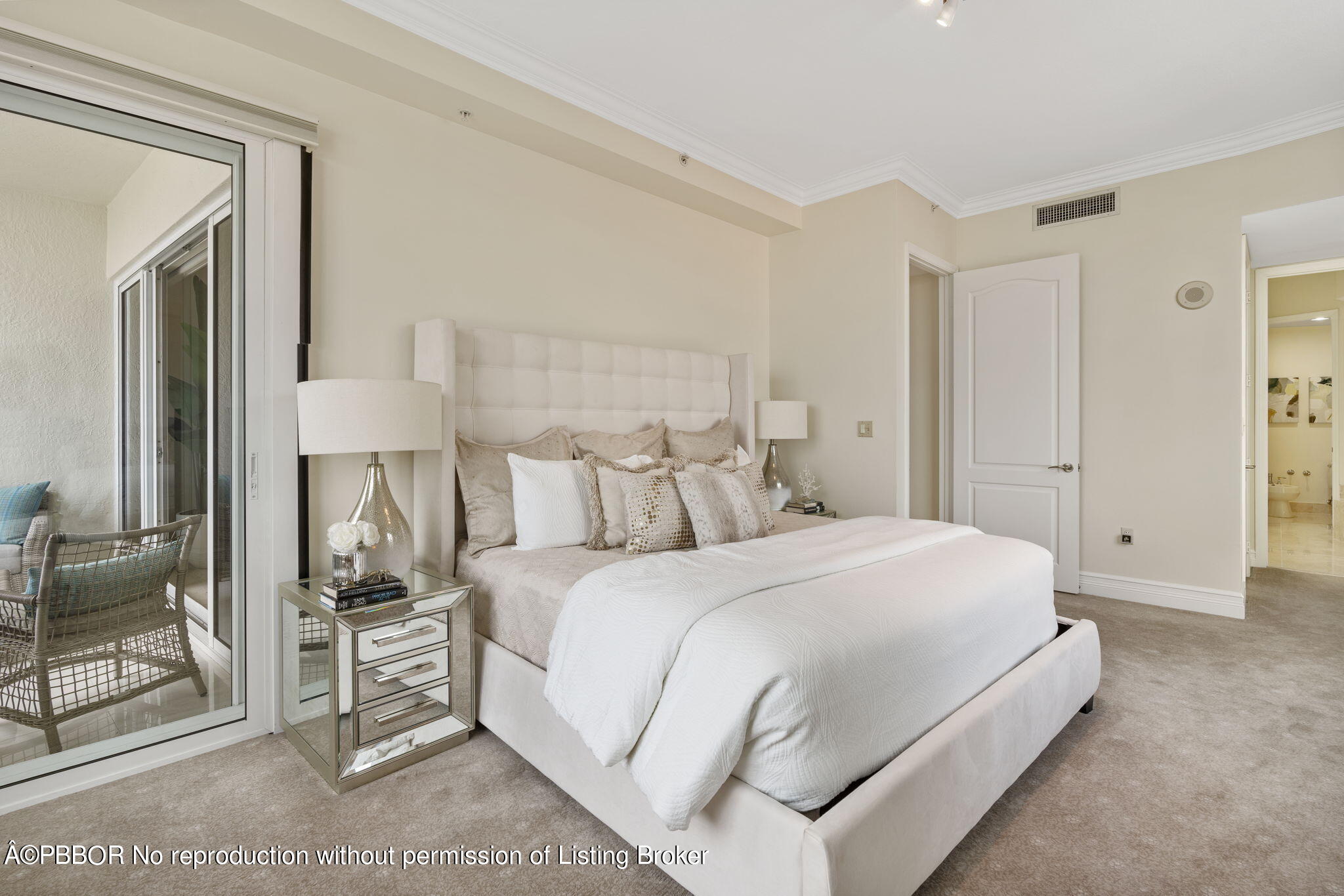 201 S Narcissus Avenue 605