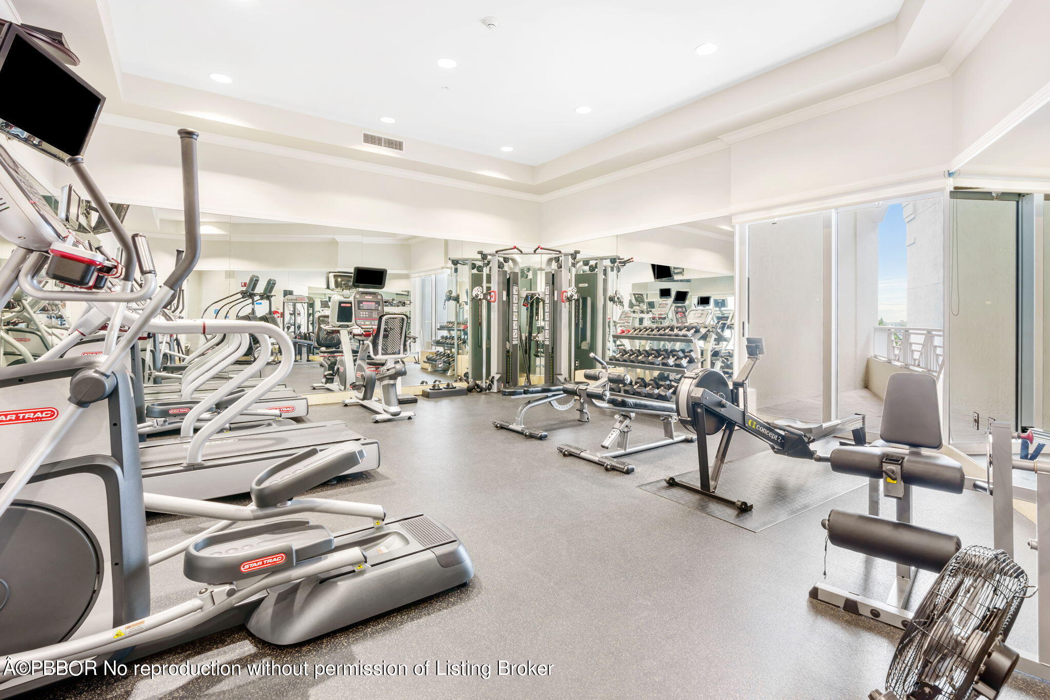 201 S Narcissus Avenue 605