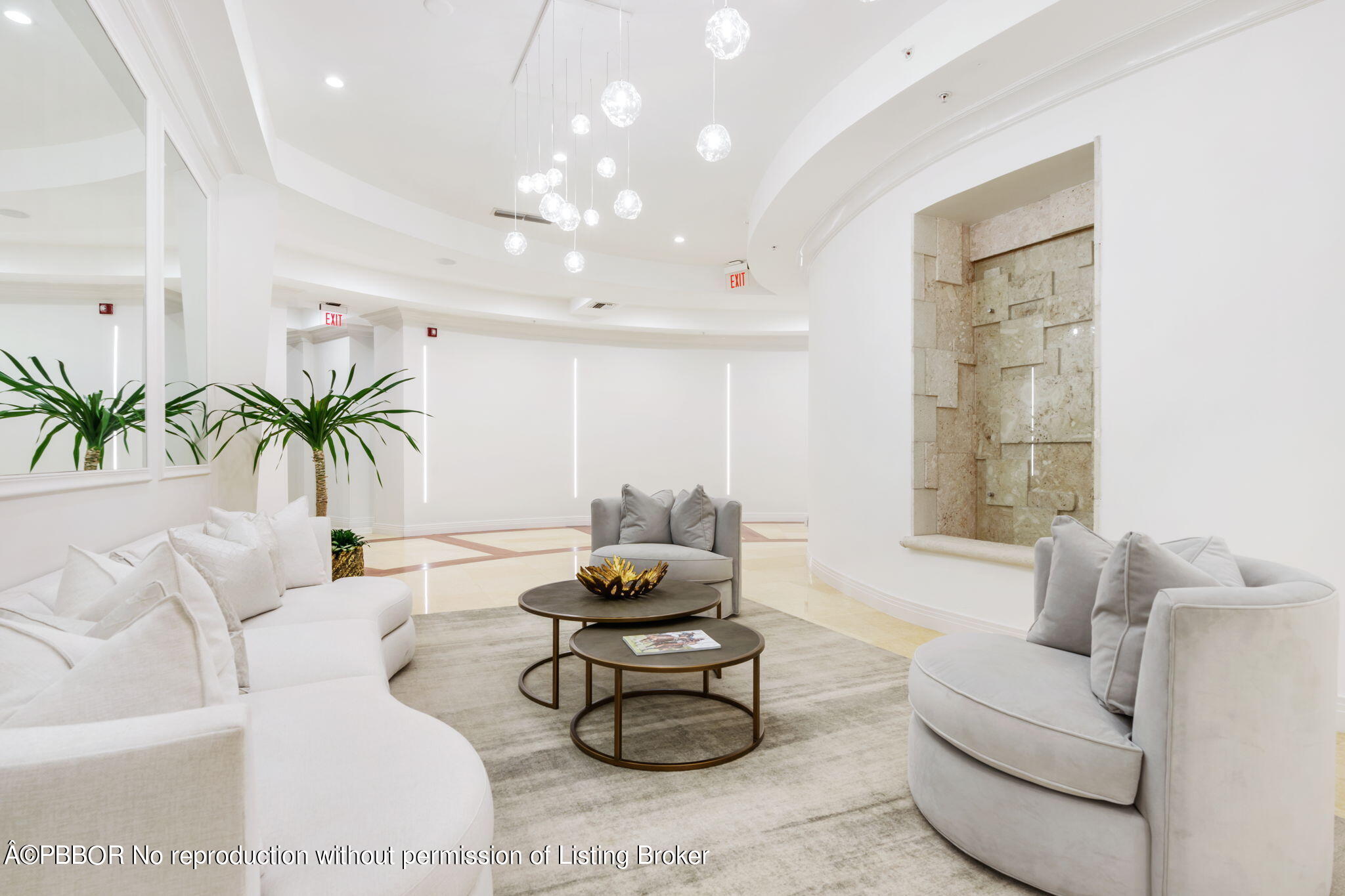 201 S Narcissus Avenue 605