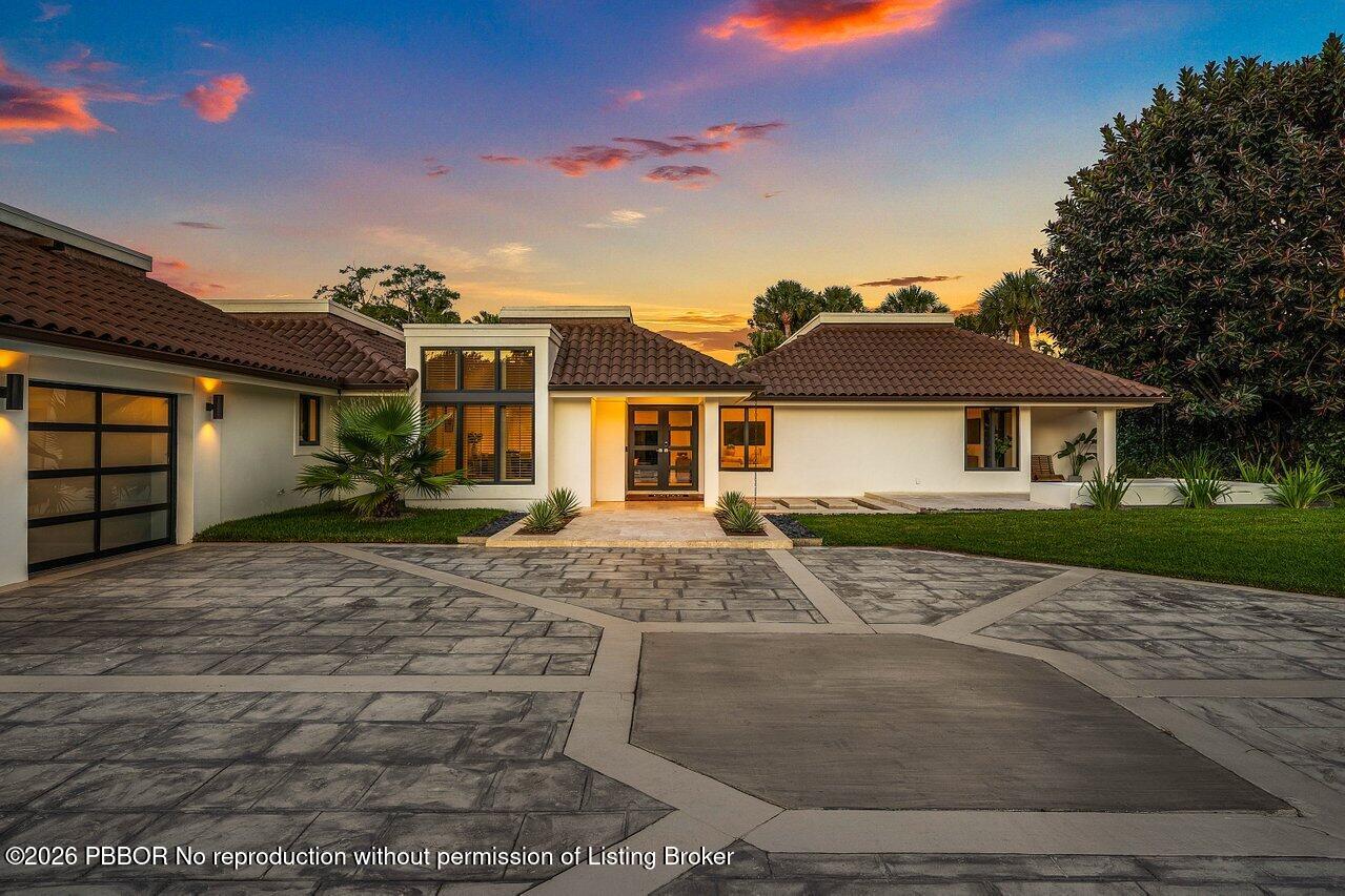 1648 Breakers West Boulevard