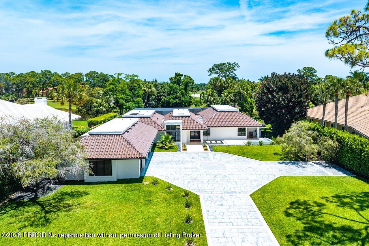 1648 Breakers West Boulevard
