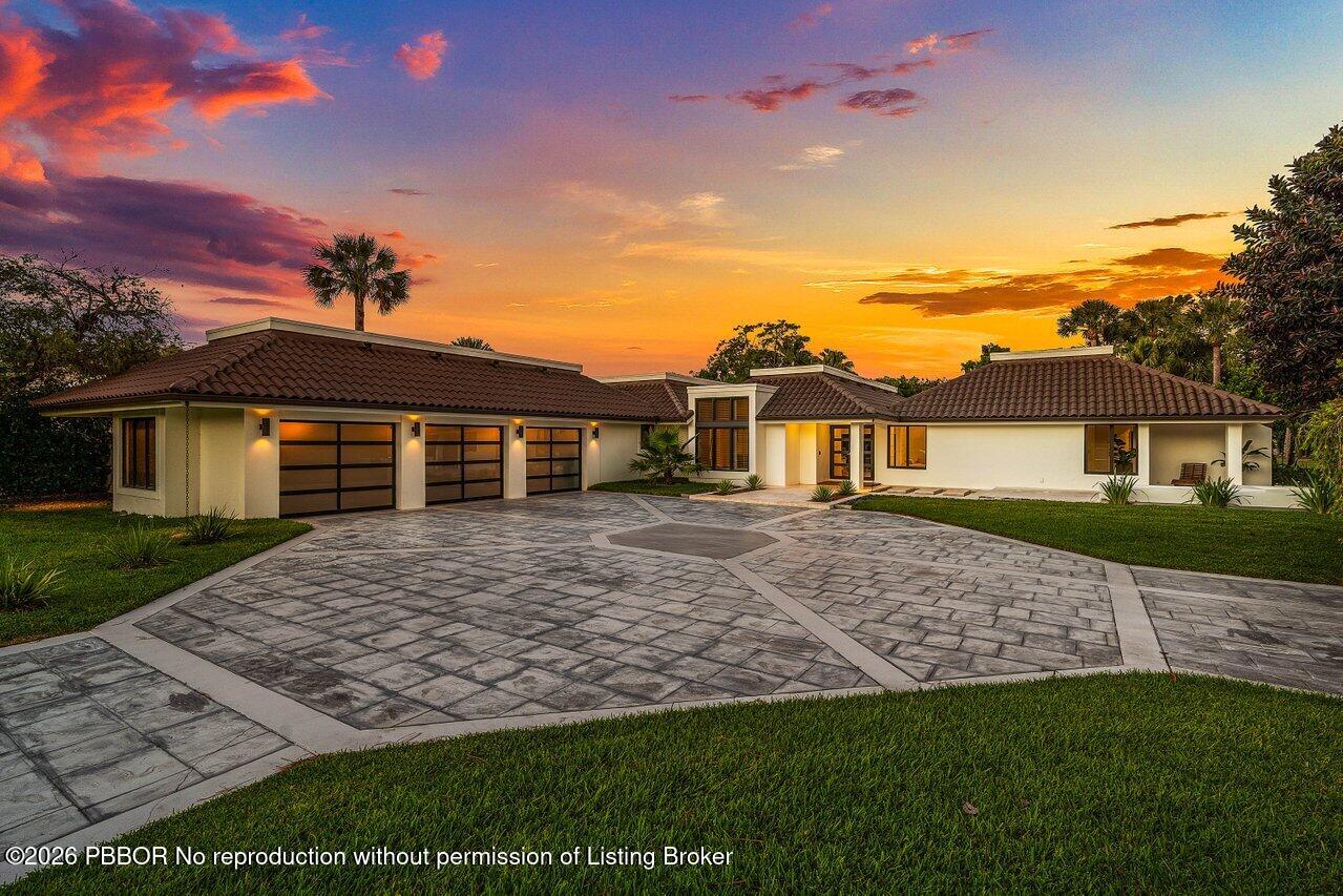1648 Breakers West Boulevard