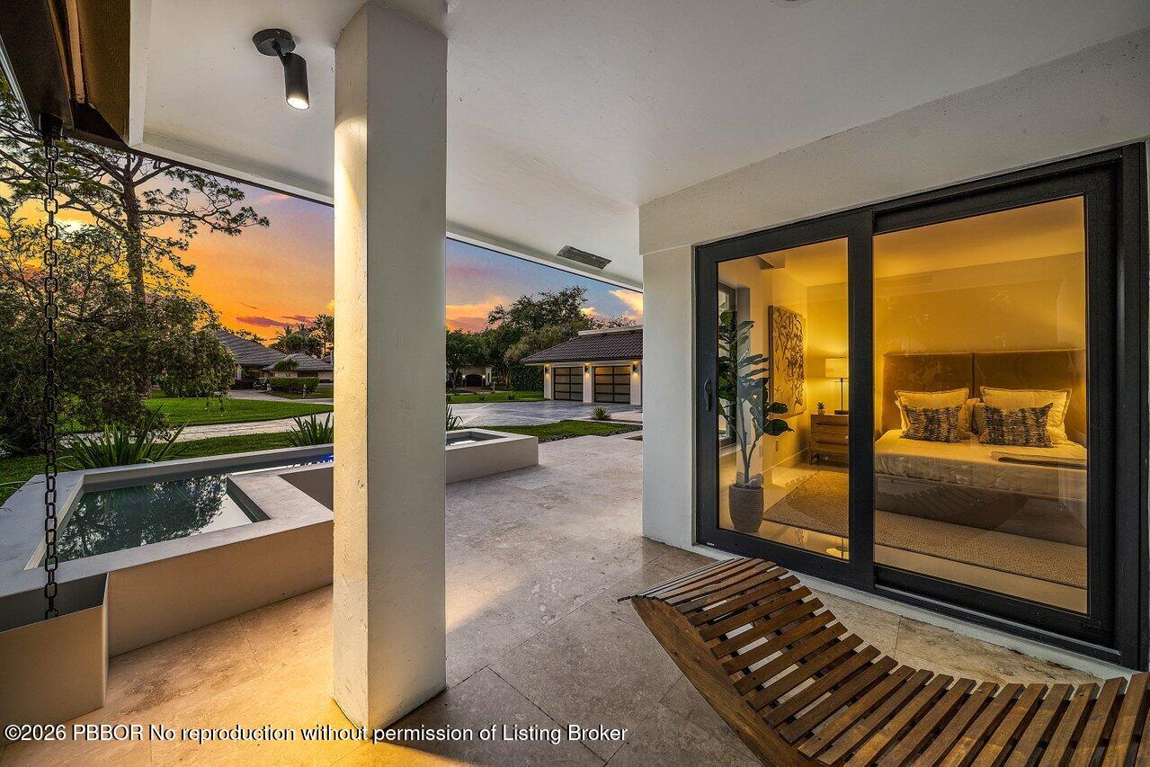 1648 Breakers West Boulevard