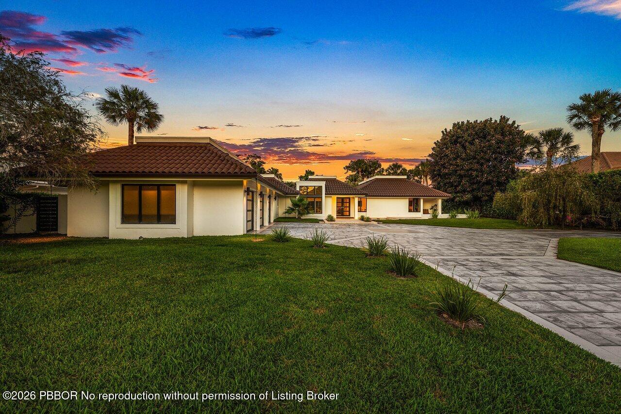 1648 Breakers West Boulevard