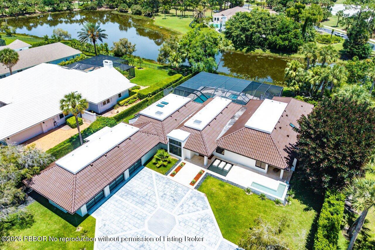 1648 Breakers West Boulevard