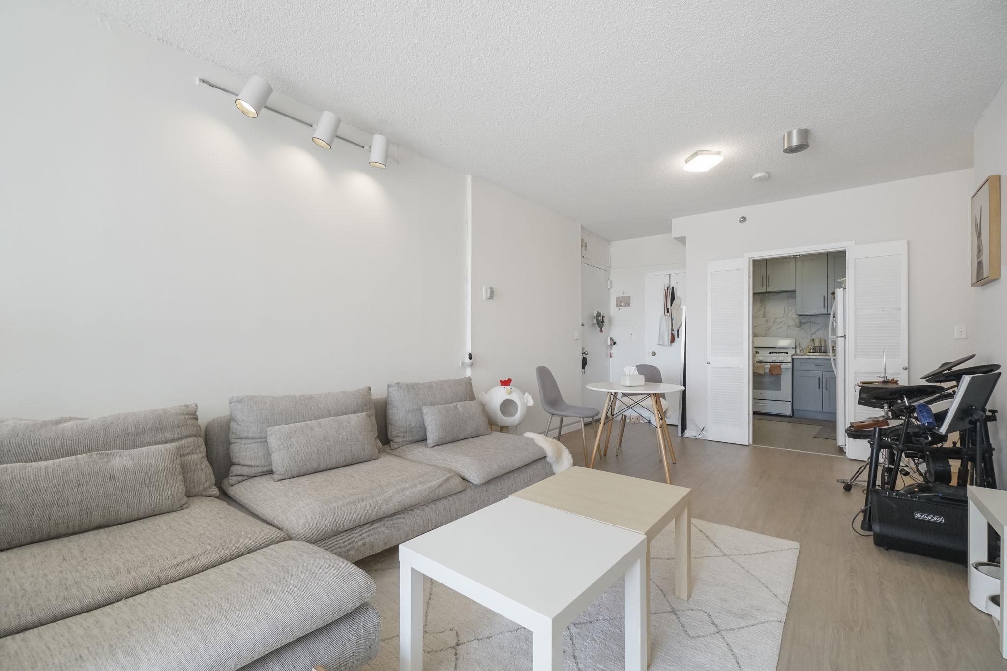 45 RIVER DR SOUTH Unit: 1808