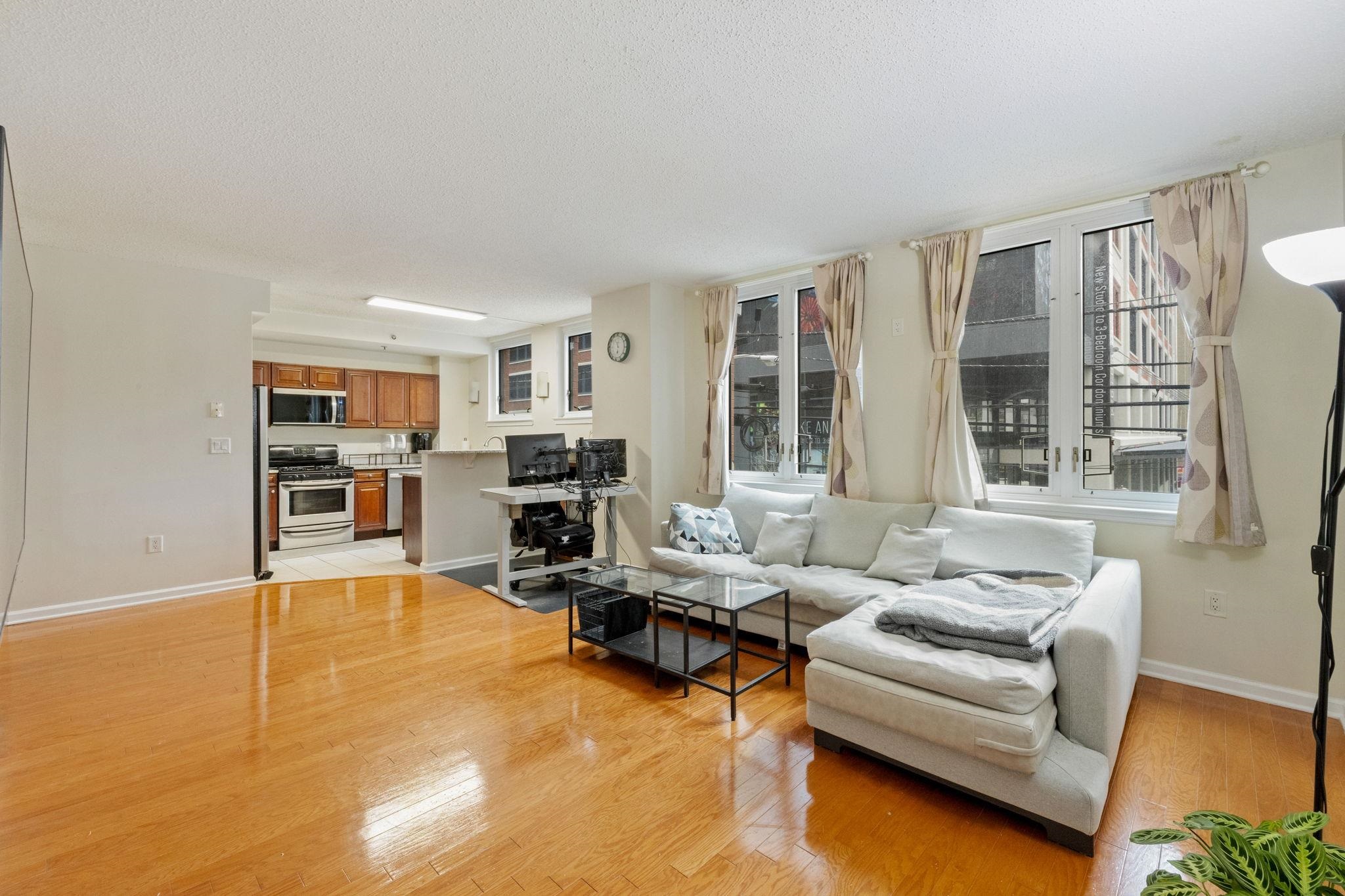 143 MORGAN ST Unit: 1A
