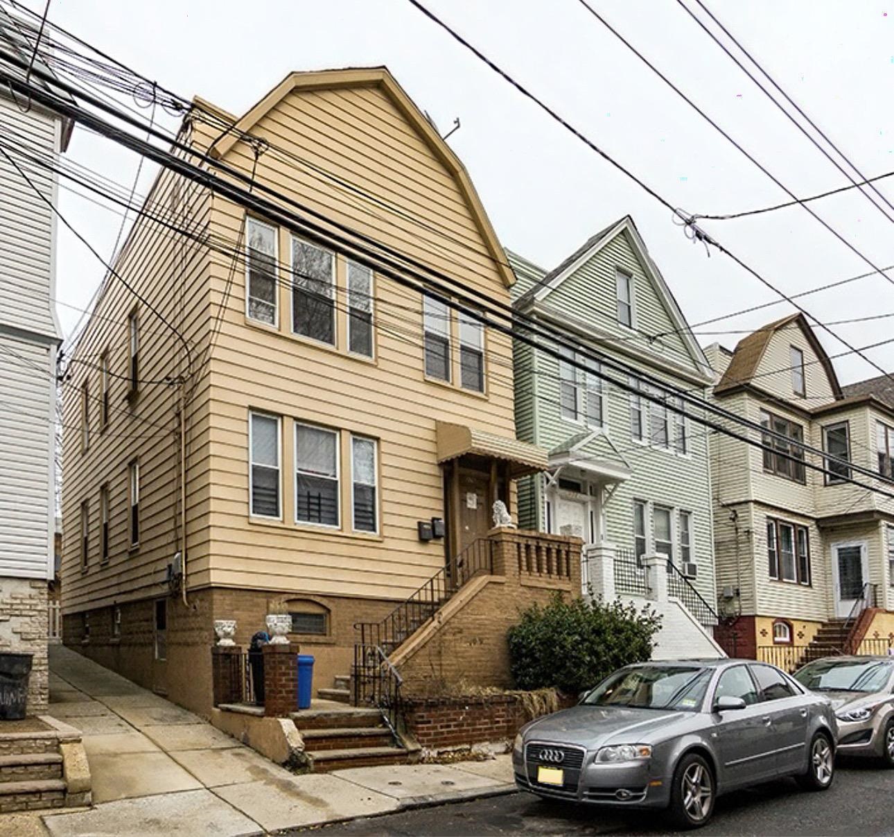 276 WINFIELD AVE